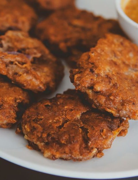 Courgette Fritters With Yogurt Dip