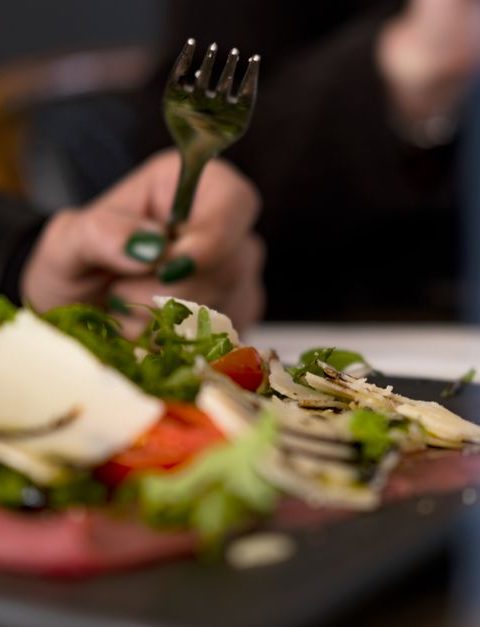 Simple Tips for Eating Out Healthily