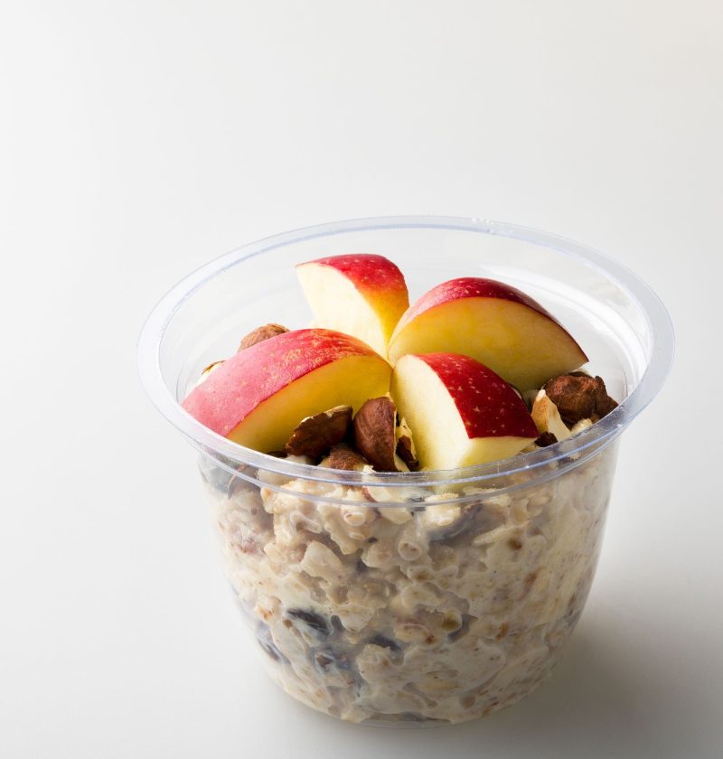 Grated Apple and Yogurt Overnight Oats with Cinnamon