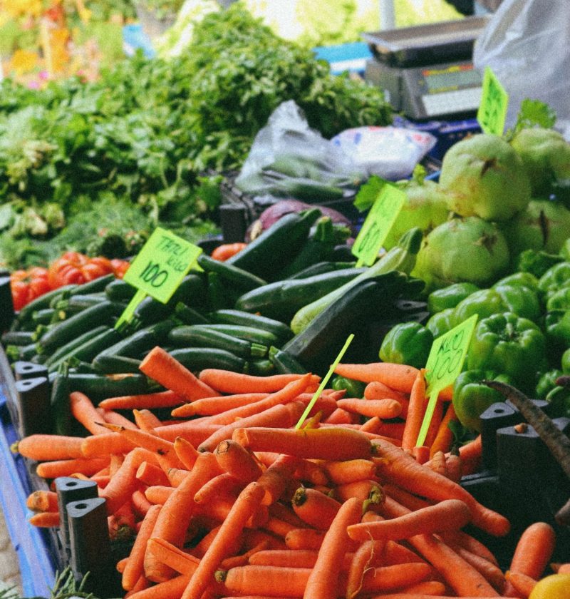 Match Seasonal Vegetables to Cooking Methods That Suit Their Texture